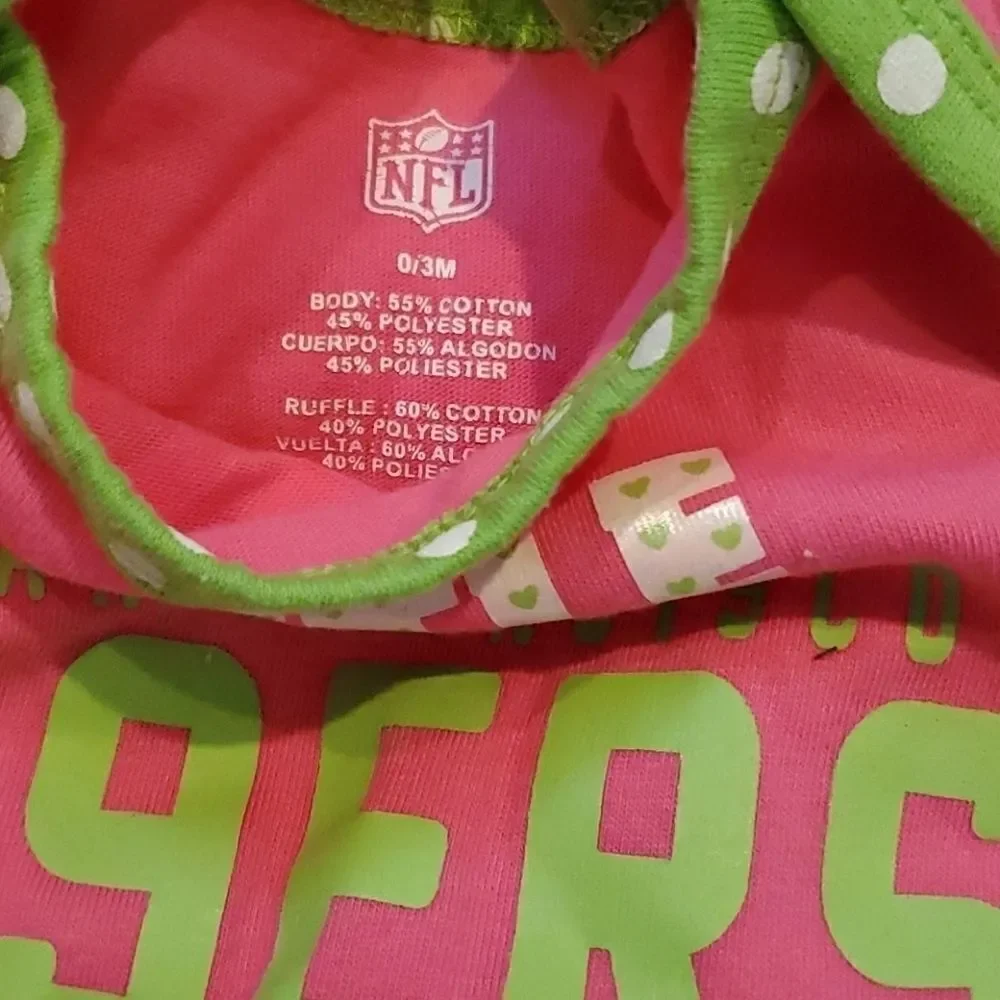 49ers 0-3 month onsie, bib and shoe socks. NWOT